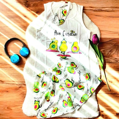 Pijama Dama cu Masca de dormit, Maiou si Pantaloni Scurti Avocado Alb PJD024 Pijama Dama cu Masca de dormit, Maiou si Pantaloni Scurti Avocado Alb PJD024