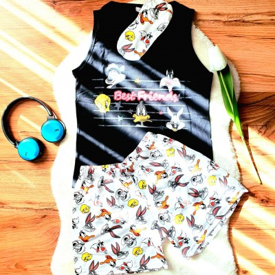 Pijama Dama Neagra cu Masca de dormit, Maiou si Pantaloni Scurti BEST FRIENDS PJD026 Pijama Dama Neagra cu Masca de dormit, Maiou si Pantaloni Scurti BEST FRIENDS PJD026