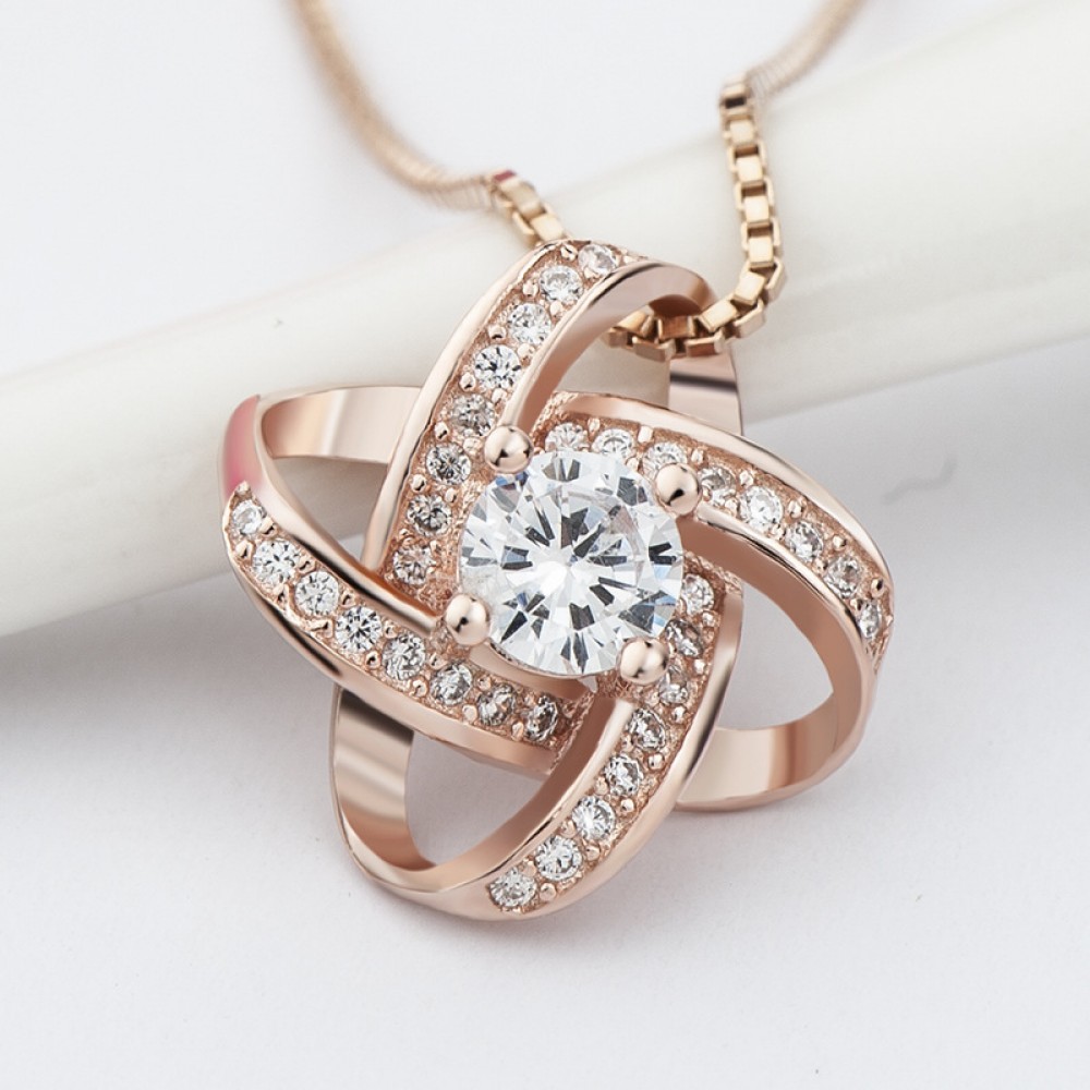 Colier dama rose gold cu inimioara si strasuri COL044