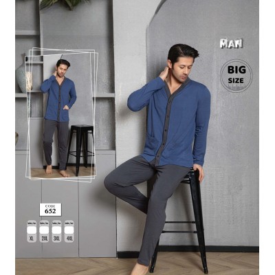 Pijama barbati batal bluza albastra cu nasturi si pantaloni gri inchis PJB17 Pijama barbati batal bluza albastra cu nasturi si pantaloni gri inchis PJB17