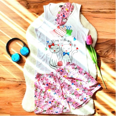 Pijama Dama Alba cu Masca de dormit Maiou si Pantaloni Scurti Cats PJD031 Pijama Dama Alba cu Masca de dormit Maiou si Pantaloni Scurti Cats PJD031