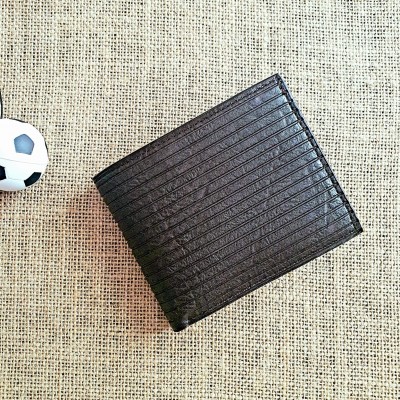 Portofel barbatesc maro din piele ecologica  ACPT022 Portofel barbatesc maro din piele ecologica  ACPT022