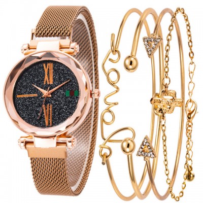 Set Ceas Dama cu 4 Bratari Fashion si Curea Magnetica Adaptabila Gold CDQZ061 Set Ceas Dama cu 4 Bratari Fashion si Curea Magnetica Adaptabila Gold CDQZ061