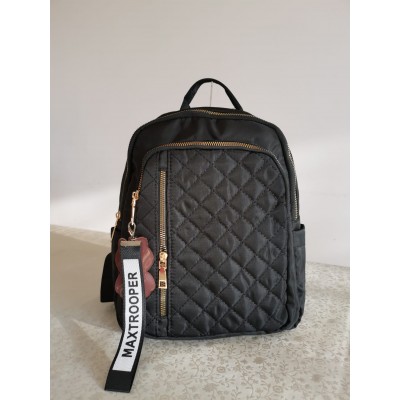 Rucsac fashion negru din material textil impermeabil cusaturi fine geometrice si breloc fashion cu ursulet ACRD259 Rucsac fashion negru din material textil impermeabil cusaturi fine geometrice si breloc fashion cu ursulet ACRD259