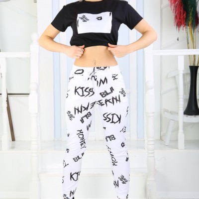 Trening Dama Fashion alb cu bluza scurta si pantaloni cu talie inalta TND015 Trening Dama Fashion alb cu bluza scurta si pantaloni cu talie inalta TND015