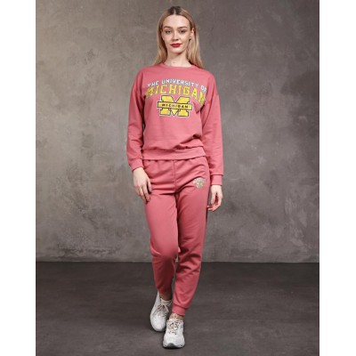 Trening Dama sport casual roz compus din bluza scurta si pantaloni de trening cu talie inalta TND071