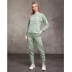Trening Dama sport casual verde fistic compus din bluza scurta si pantaloni de trening cu talie inalta TND072