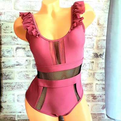 Costum de Baie intreg cu volanase si insertie de plasa CBD003 Costum de Baie intreg cu volanase si insertie de plasa CBD003