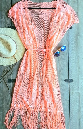 Rochie de plaja corail dantelata model fluture cu franjuri si cordon RDP001 Rochie de plaja corail dantelata model fluture cu franjuri si cordon RDP001